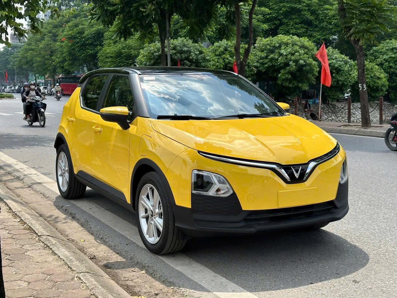 VinFast VF5: Giá lăn bánh, thông tin xe & khuyến mãi