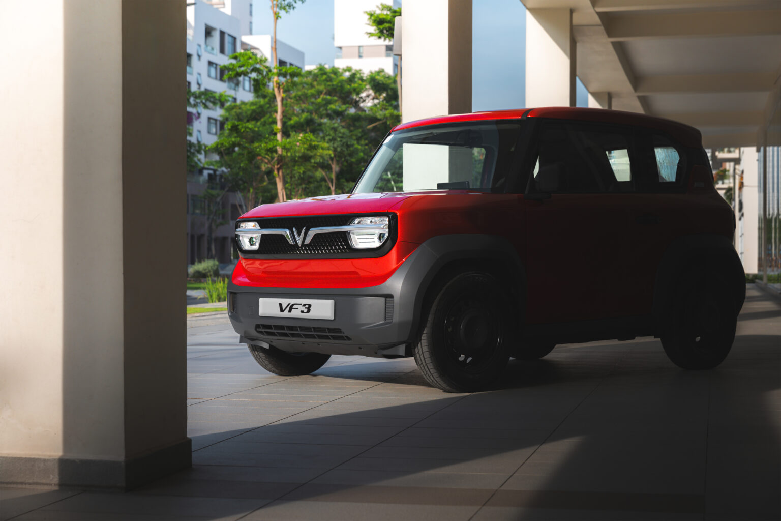 Cỗ m&aacute;y điện tr&ecirc;n VF 3 cho c&ocirc;ng suất tối đa 32 kW